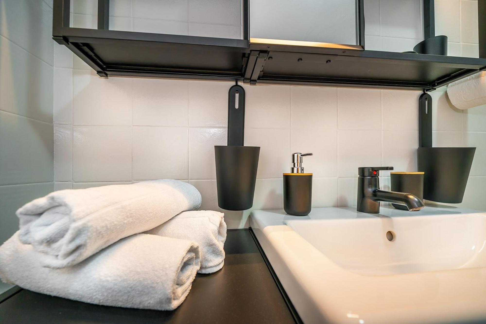 Studio Apartments Gilda บัชกา ภายนอก รูปภาพ