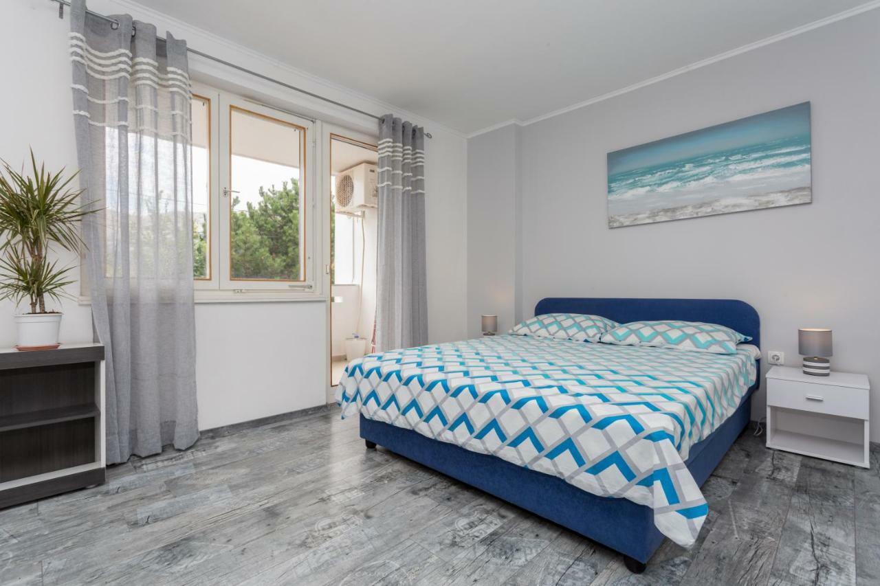 Studio Apartments Gilda บัชกา ภายนอก รูปภาพ