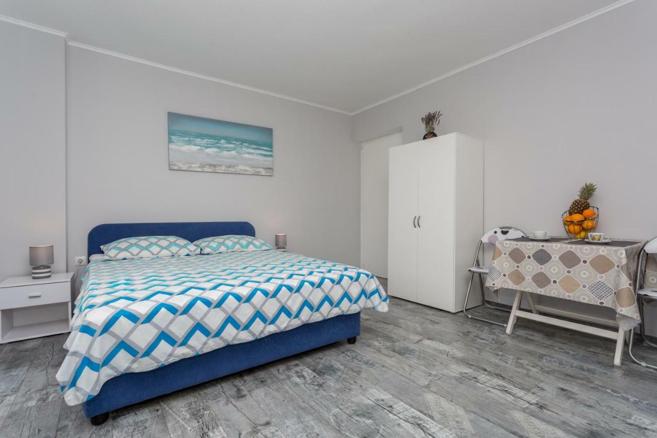 Studio Apartments Gilda บัชกา ภายนอก รูปภาพ