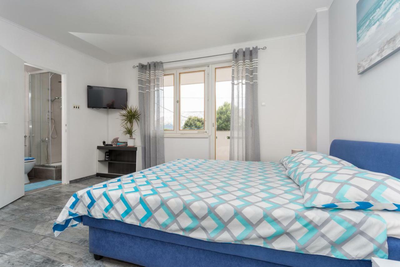 Studio Apartments Gilda บัชกา ภายนอก รูปภาพ