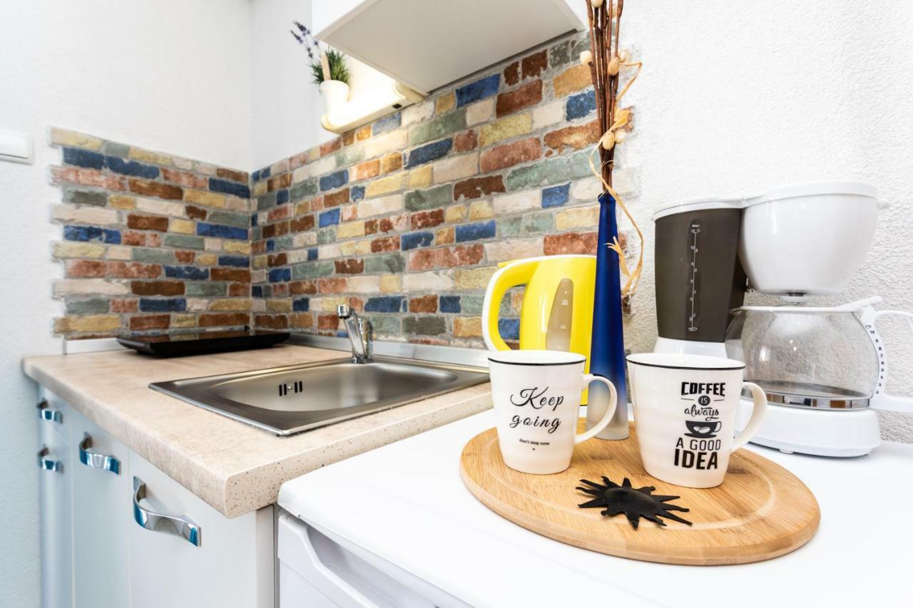 Studio Apartments Gilda บัชกา ภายนอก รูปภาพ